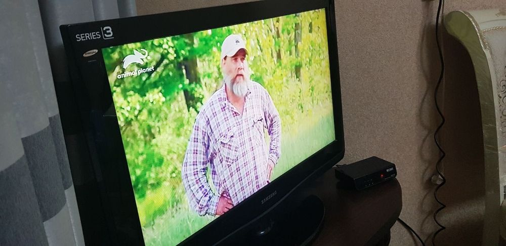 Телевизор Samsung