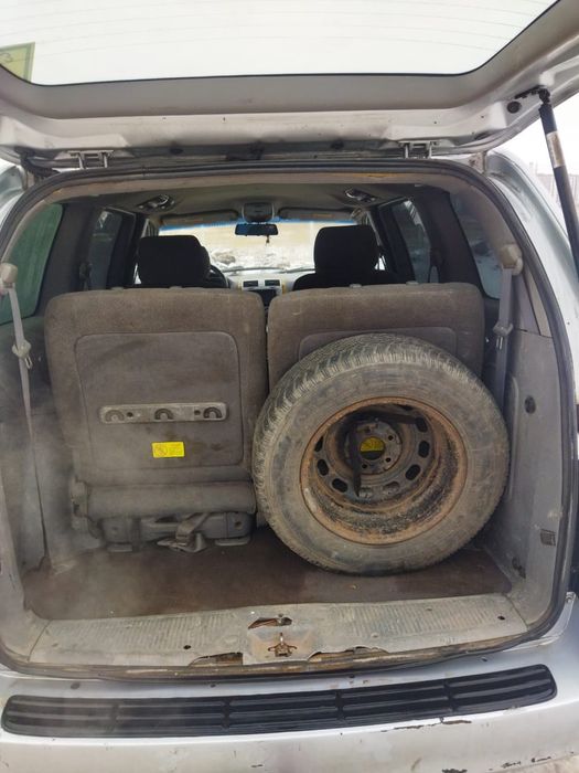 Продам Kia carnival