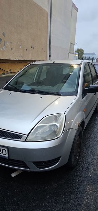 FORD Fiesta 2003 — imagine 3