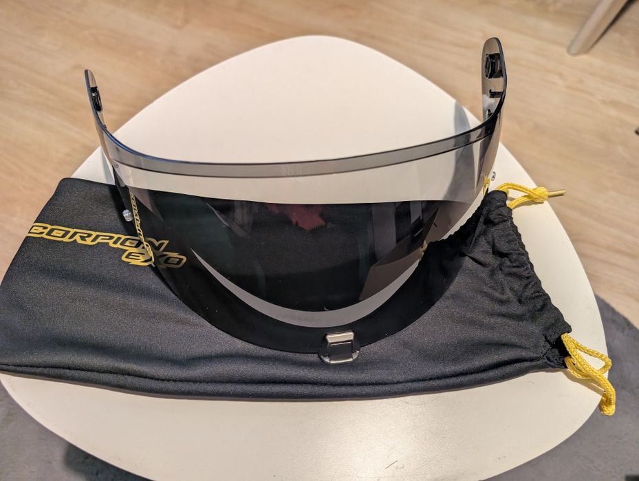 Scorpion EXO R1 Carbon Air XL – nouă, super ușoară