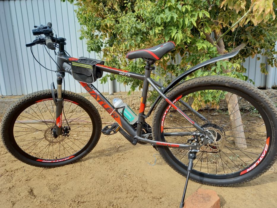 BATLER.  рама19 колеса27.5..