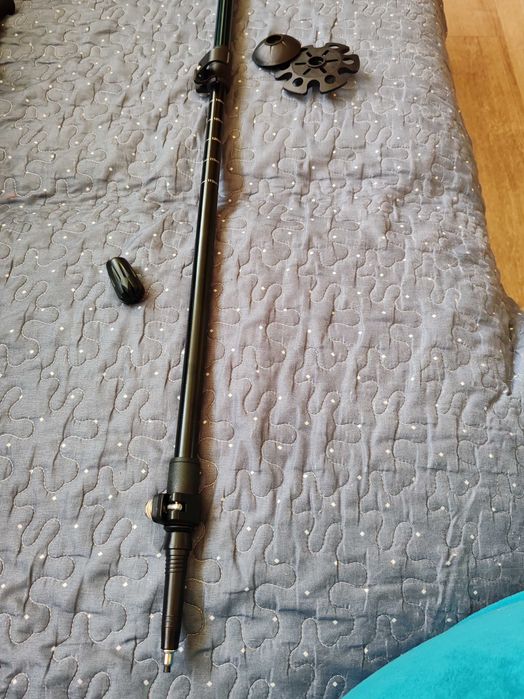 Baston de trekking telescopic Ferrino