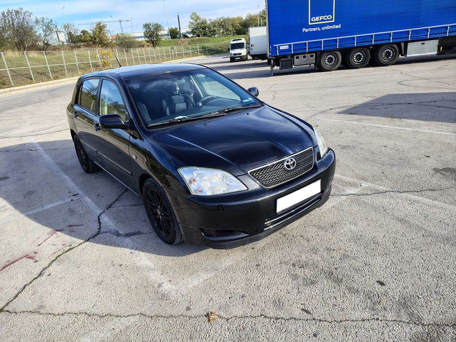 Toyota Corolla e120 hatchback
