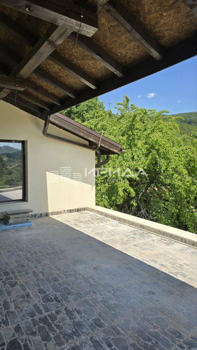 Къща в гр. Костинброд - с. Чибаовци 180m²