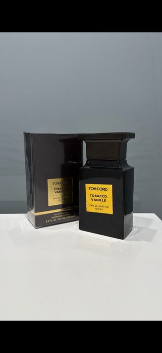 Parfum Tom Ford.
