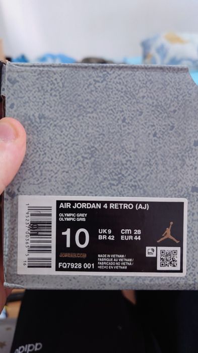 Jordan 4 Retro Paris Olympics Wet Cement 44- noi/nepurtați