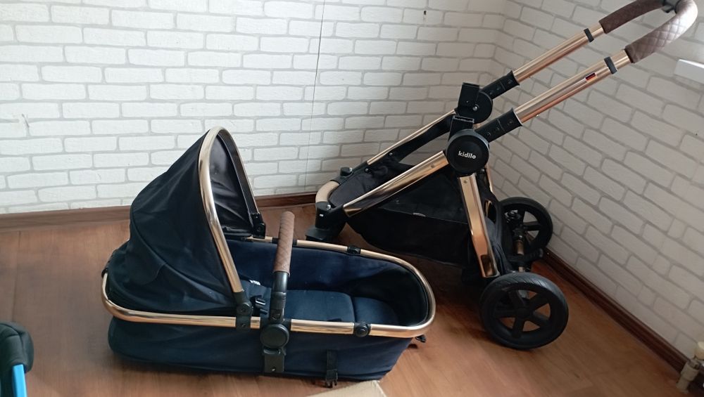 Детская коляска трансформер