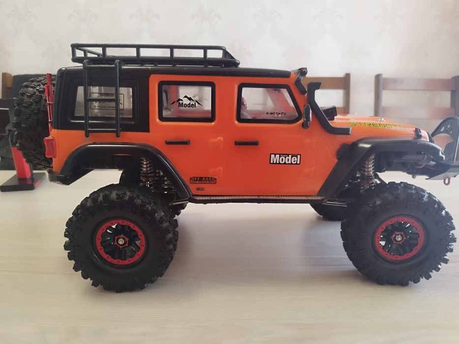 Машинка игрушка для Офроар