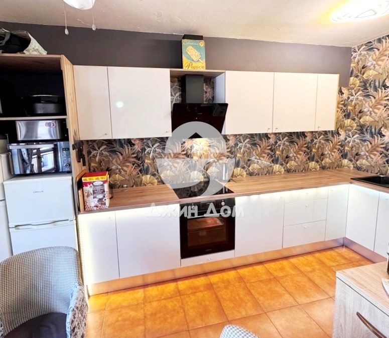 Продава се Тристаен апартамент в с. Кошарица, Област Бургас - 76 кв.м за 638 €/кв.м - Снимка #5