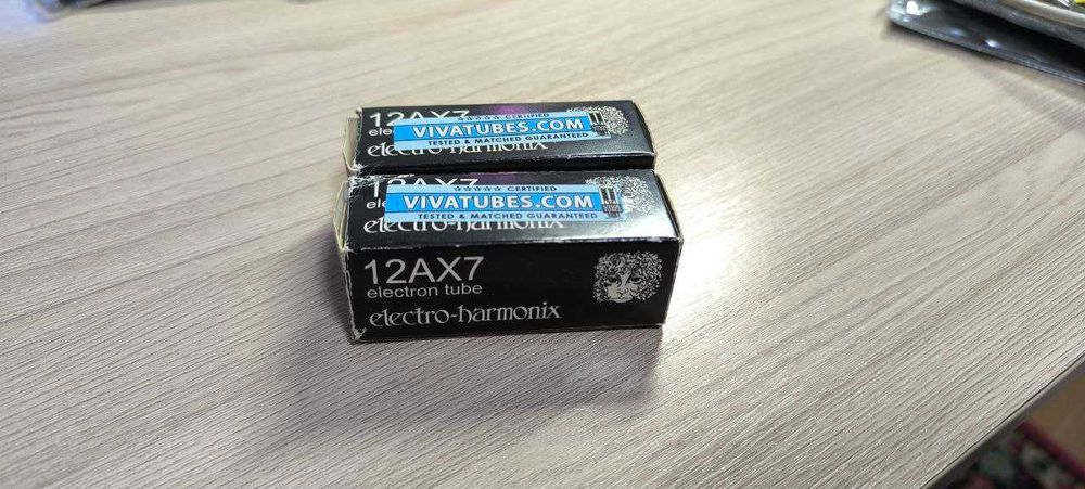 Радиолампы 12AX7 (Electro-Harmonix)