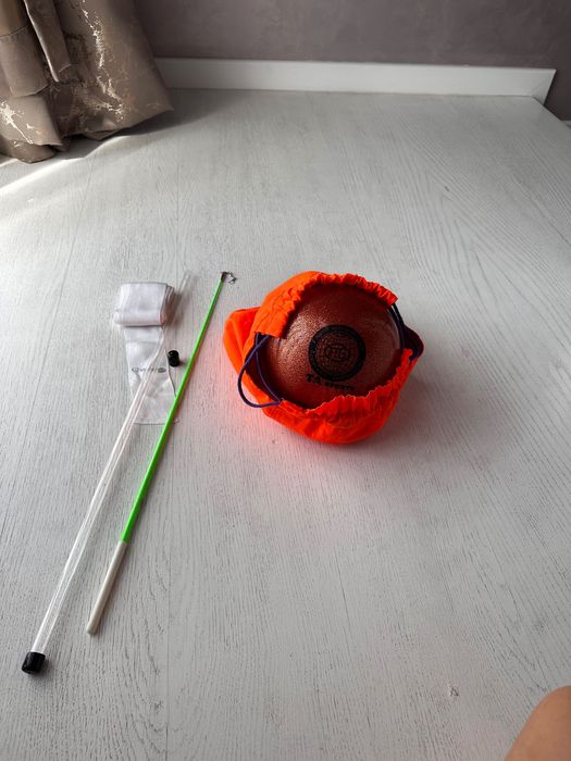 Мяч с сумочкой, лента с палочкой для гимнастики