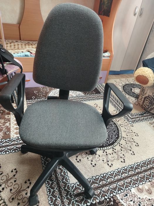 Офисное кресло цена 16000тг
