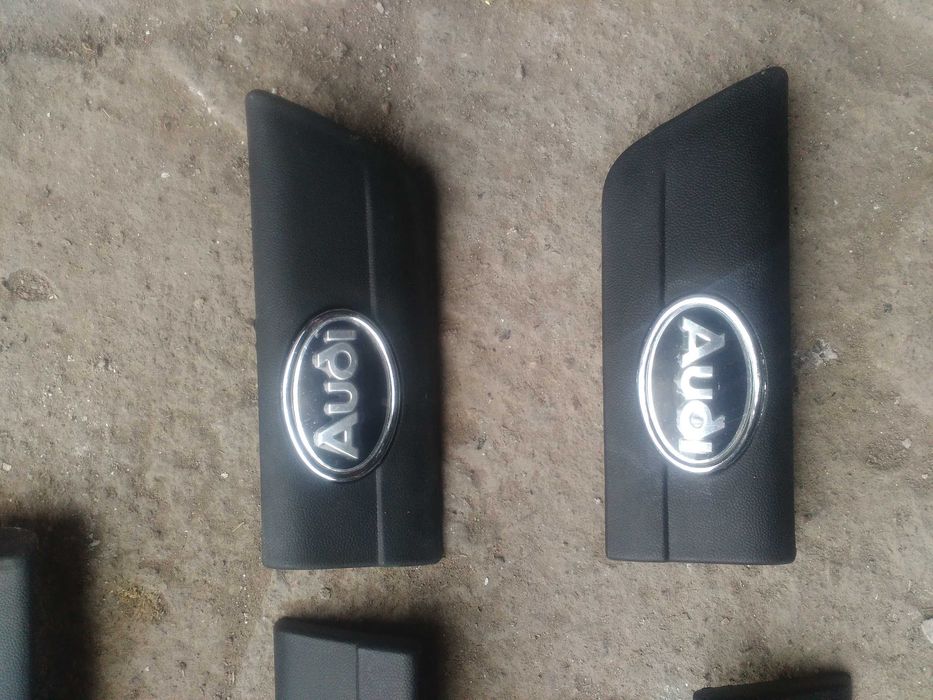 Молдинги на Ауди 100 с4