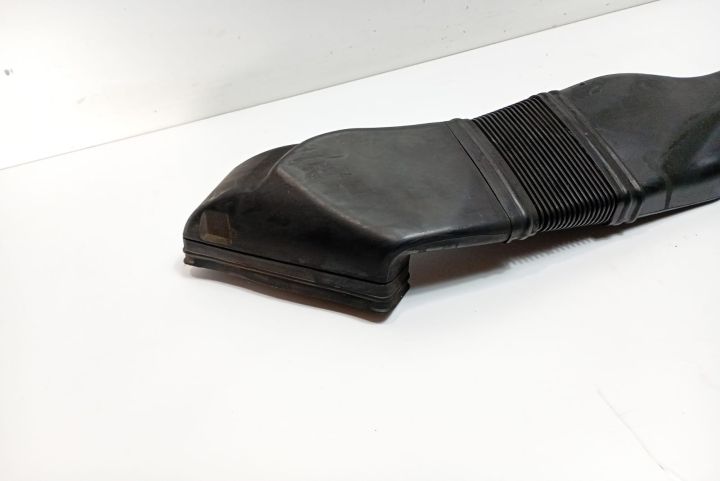 Difuzor  captare aer 3B0129617G Volkswagen VW Passat B5.5 (facelift)