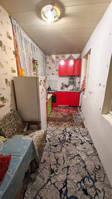 Kvartira sotiladi 9 bozor