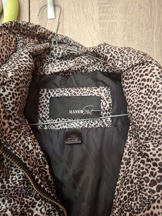 Дамско яке Mango