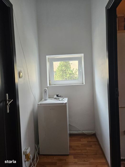 Apartament renovat 2 camere,  boxa, centrala proprie, Bogdanestilor