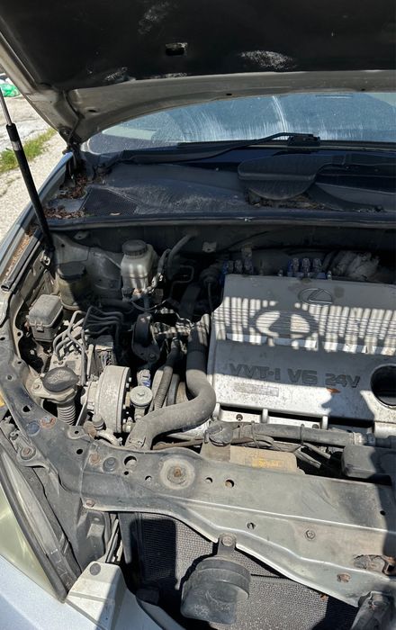 На части Lexus Rx300 3.0V6 ГАЗ 4х4 204кс камера отличен