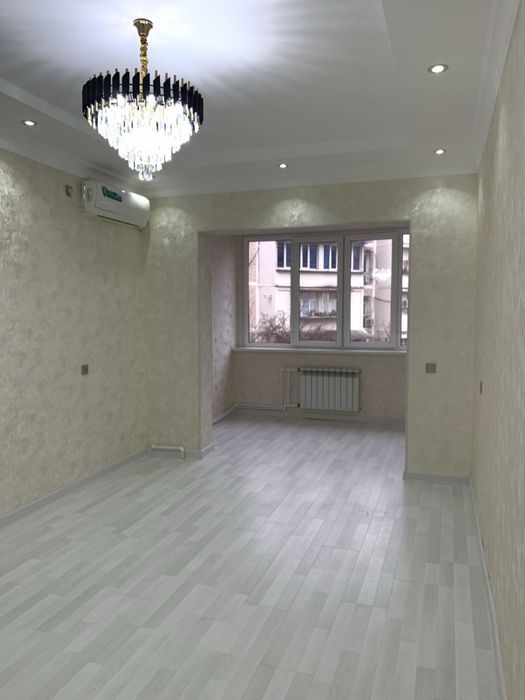 Срочно сотилади 1 хонали квартира