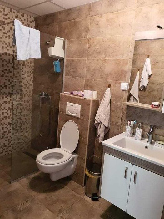 Дава се под наем Тристаен апартамент в Пловдив, Южен - 89 кв.м за 341.7 € - Снимка #1