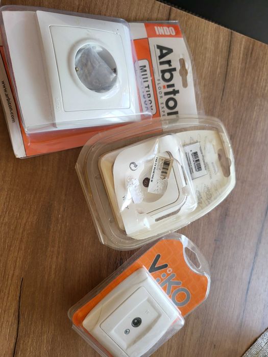 Разетка за кабелна 2бр. Конгакт за над перваз