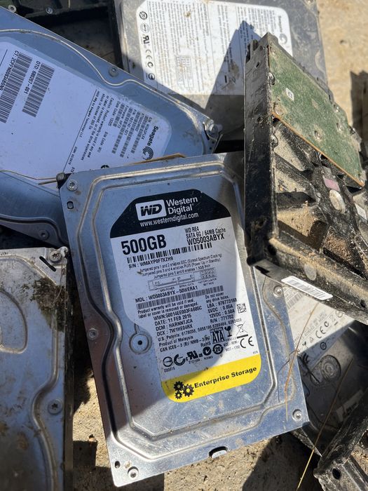 Продам жесткий диск