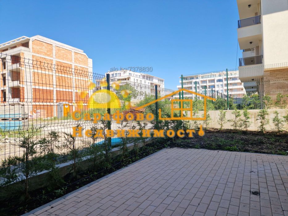 Продава се Тристаен апартамент в Бургас, Сарафово - 169 кв.м за 947 €/кв.м - Снимка #14