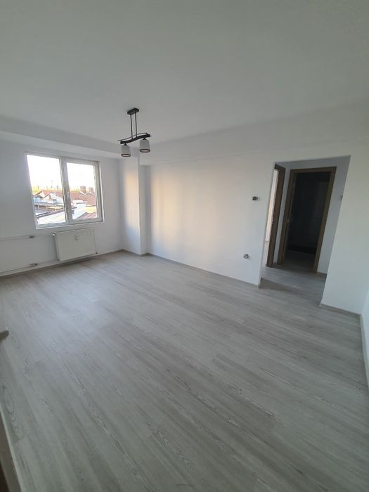 Apartament mobilat/ nemobilat de închiriat central - bulevard