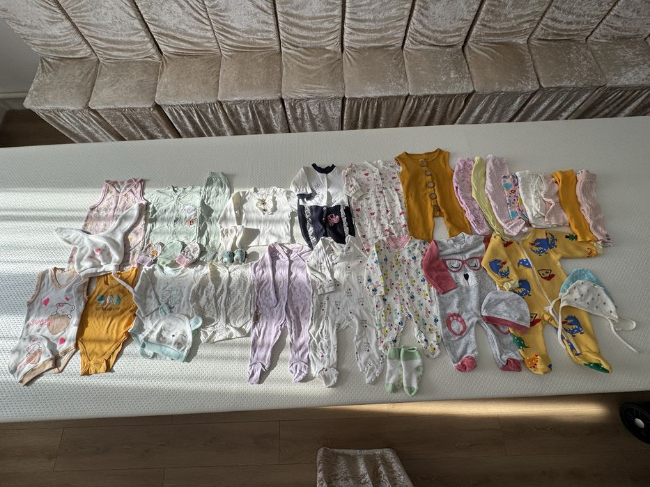 Продам детские вещи срочно