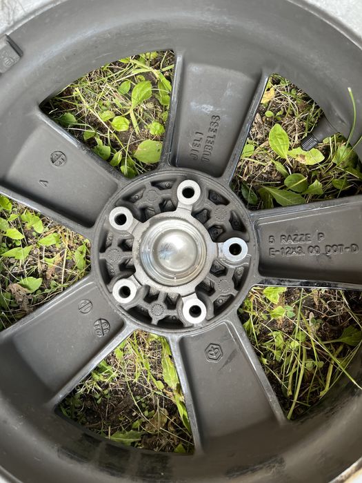 Джанти с гуми за Vespa