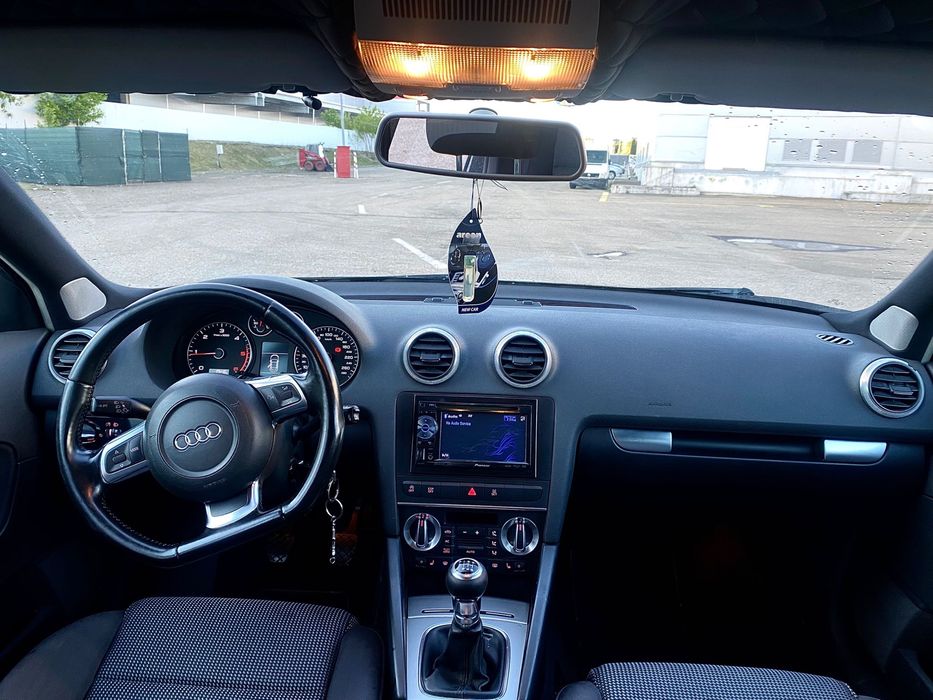 Audi A3-E5 adus recent