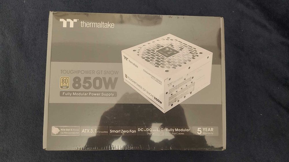 Sursa Thermaltake Toughpower Gt, 80+ Gold, 850W, Snow Edition