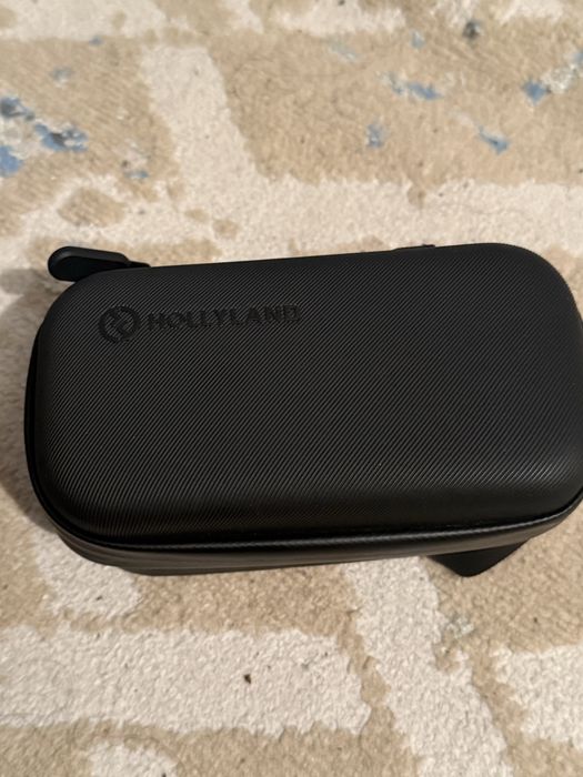 Холиленд ларк макс