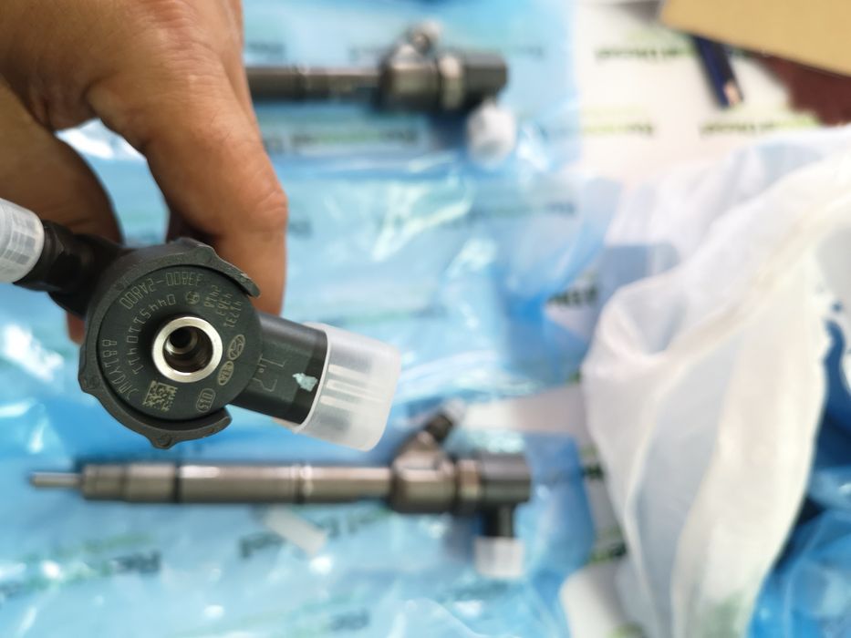 Injectoare Hyundai Kia 1.7 Crdi 0445110411