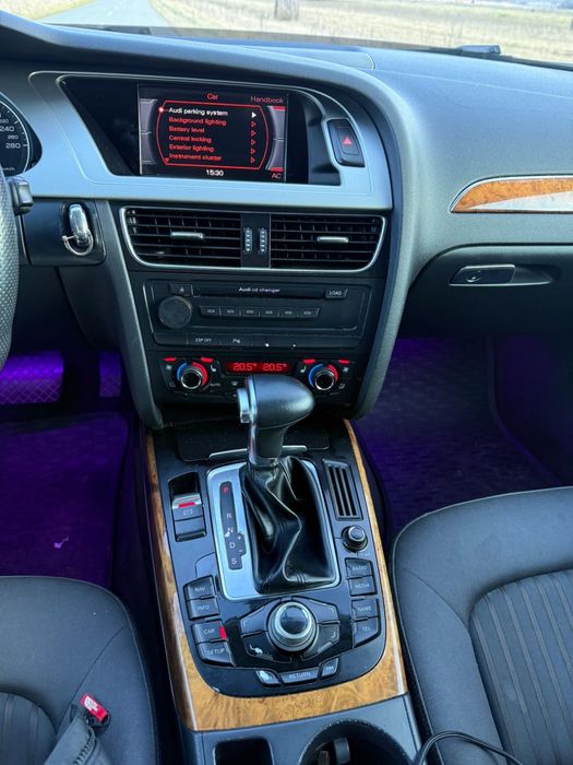 AUDI A4 B8 2.0 TDI