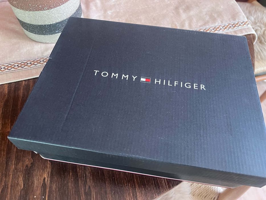 Летни обувки на платформа TOMMY HILFIGER