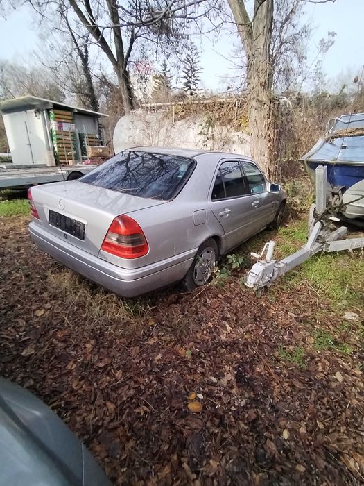 Фолксваген Туран...