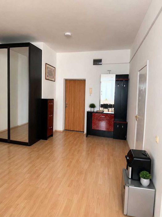 Продажа 2-комнатной квартиры в центре