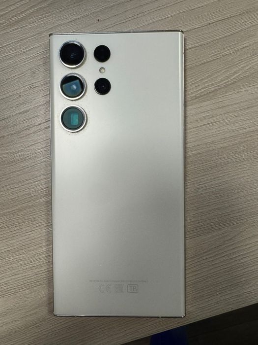 Samsung S23Ultra 12/256gb