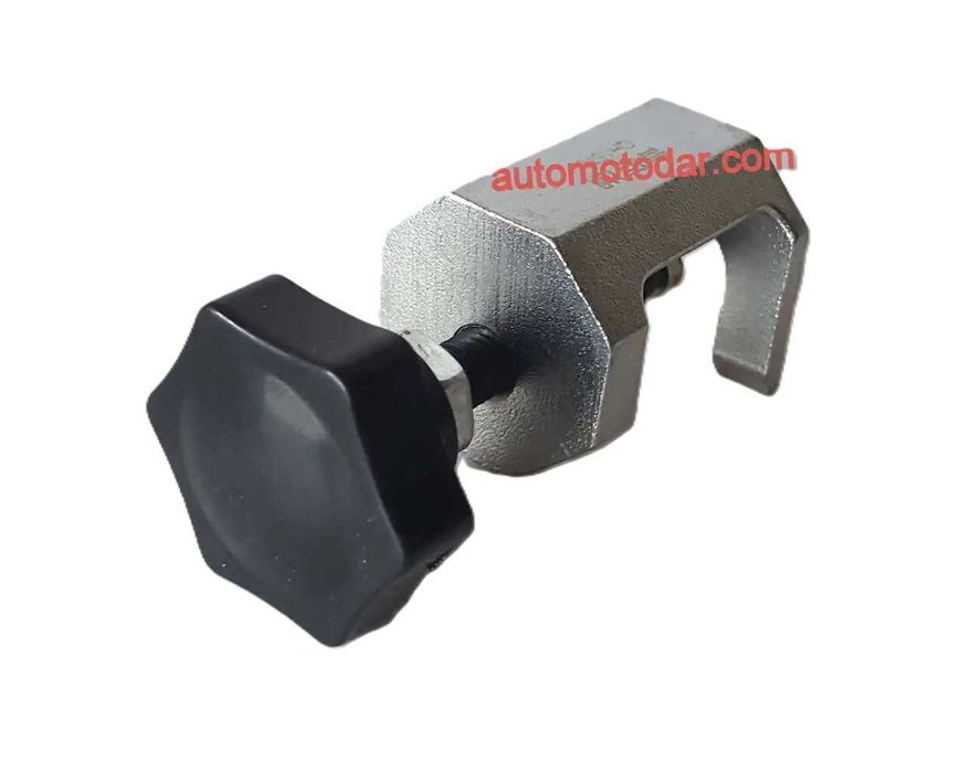 Скоба за демонтиране рамена на чистачки