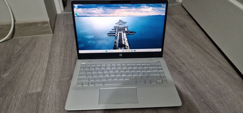 Laptop Hp Pavilion 14 i5 gen 8
