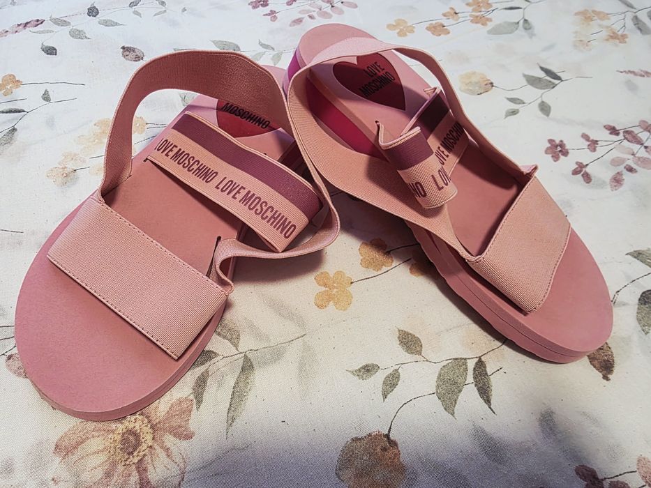 Дамски сандали Moschino