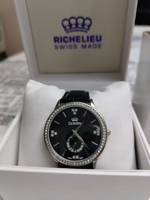 Швейцарские часы