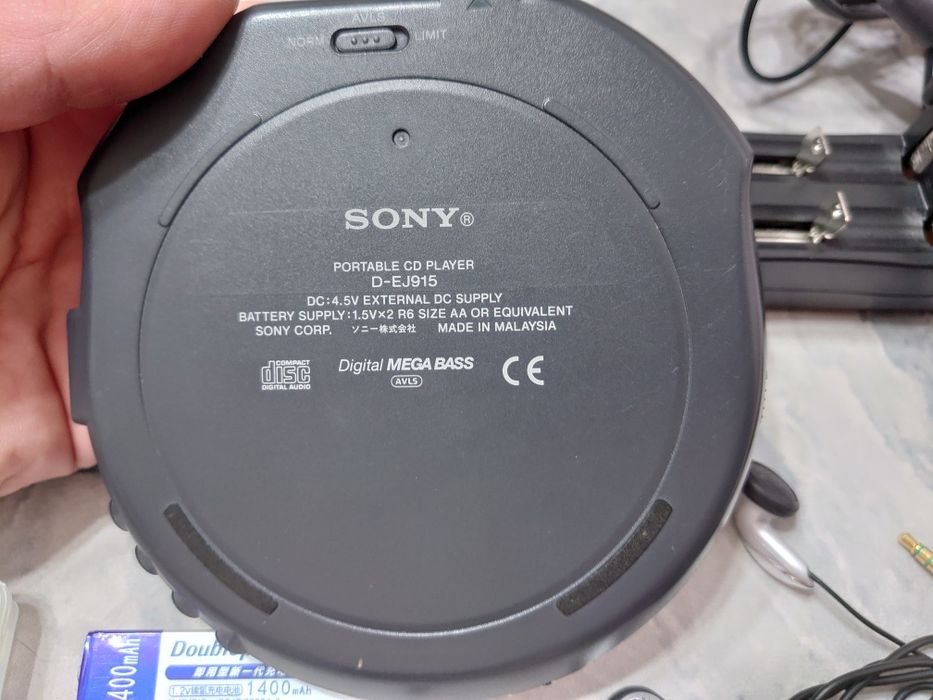 CD плеер Sony D-EJ915 Digital MEGA BASS Malaysia
