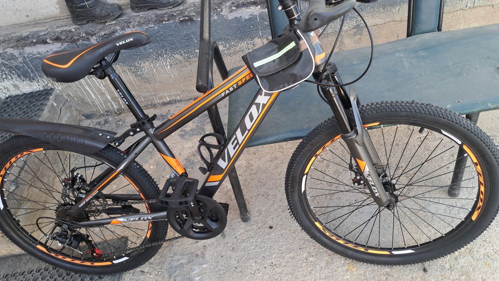 Продам обсолютно  новый велосипед,