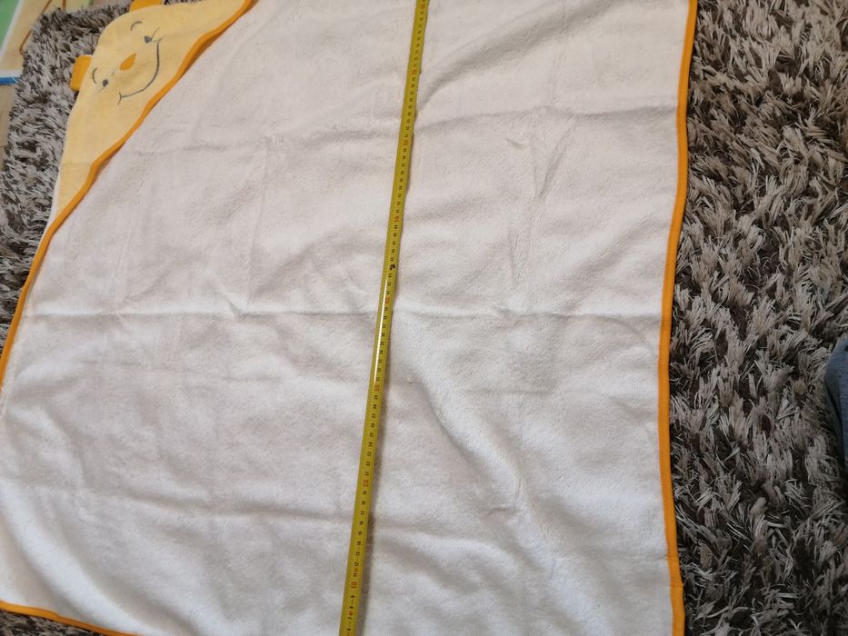 Нови бебешки (детски) хавлийки в тъмно синьо, в розово, бяло, жълто