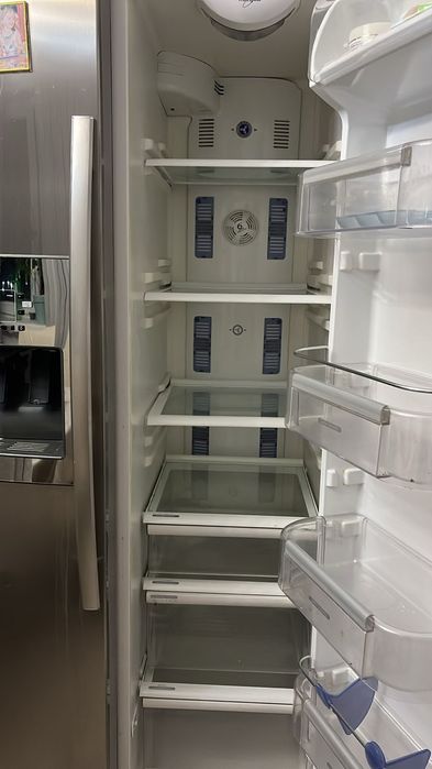 Холодильник whirlpool