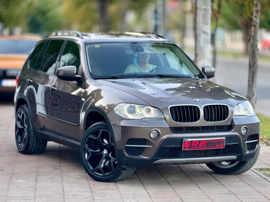 • Bmw X5 2012 Facelift Euro 5 / Extra full / Parc Auto / Rate •