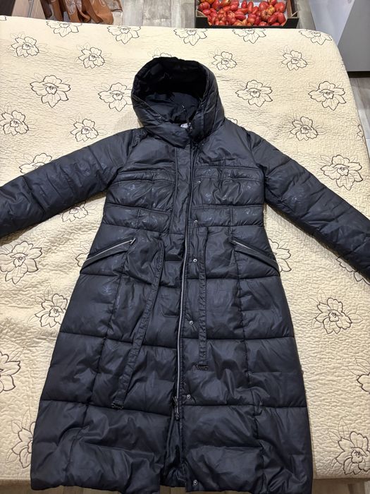 Продам зимнюю женскую куртку