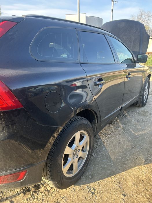 Geam ușă stânga față Volvo XC 60 2012